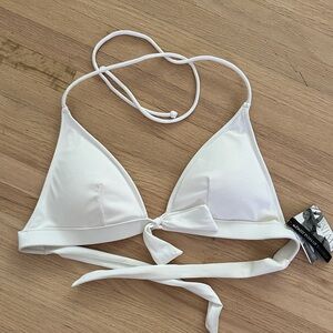 NWT - Victoria’s Secret White Padded Triangle Bikini Top - Size L Daisy Push Up